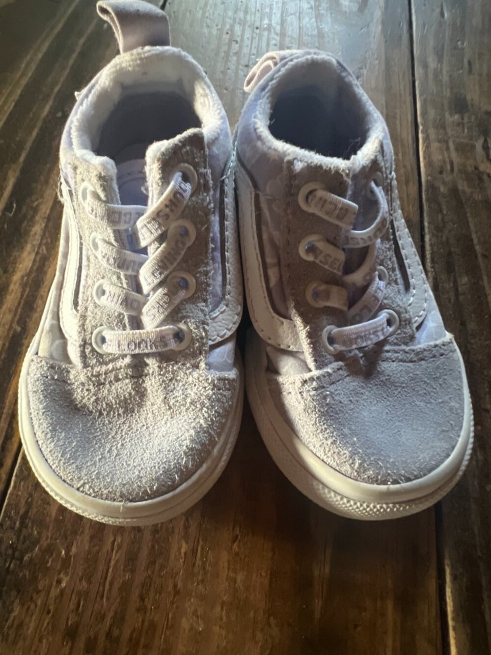 Size 4 - Picture 3 of 4